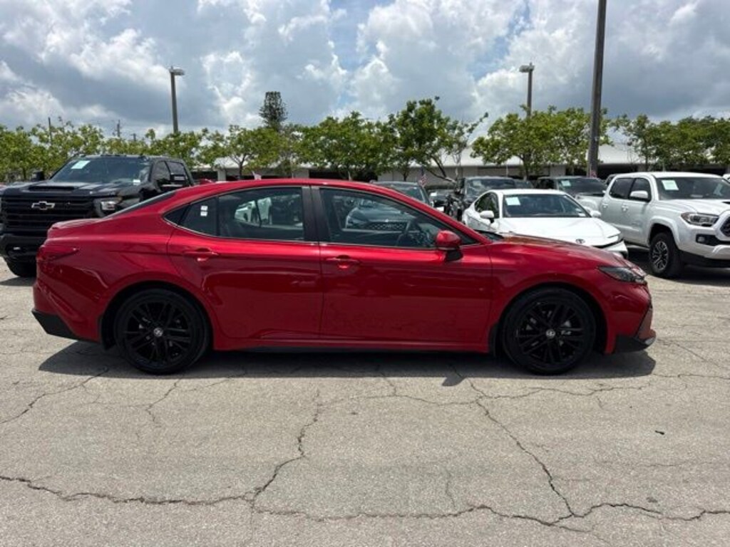 Used 2025 Toyota Camry SE Sedan