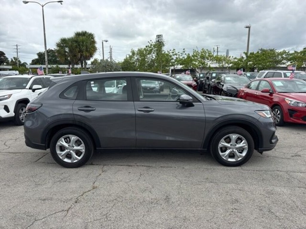 Used 2025 Honda HR-V LX SUV