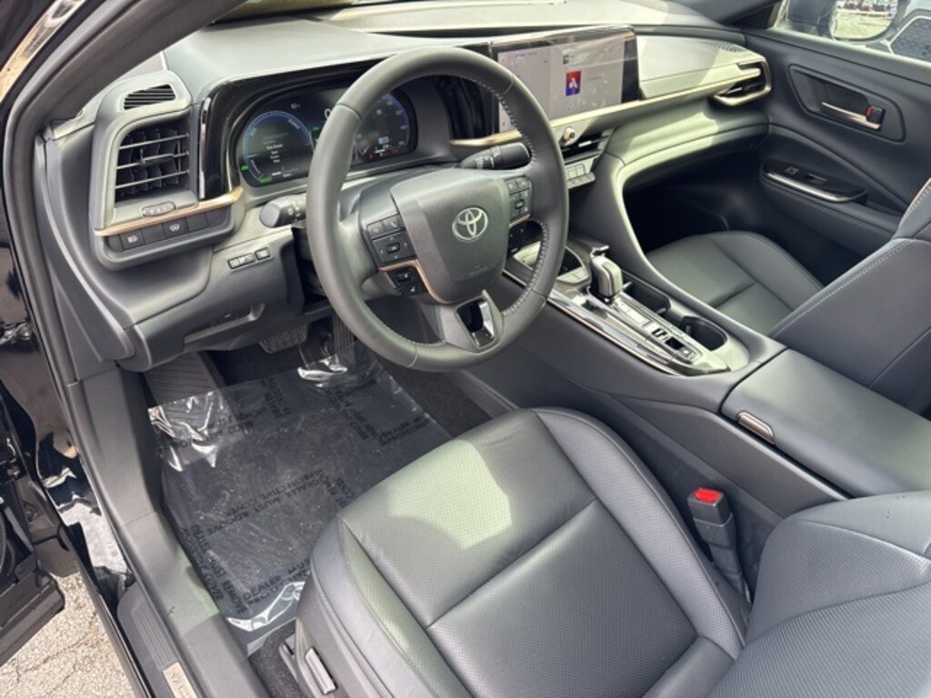 Used 2025 Toyota Crown XLE Sedan