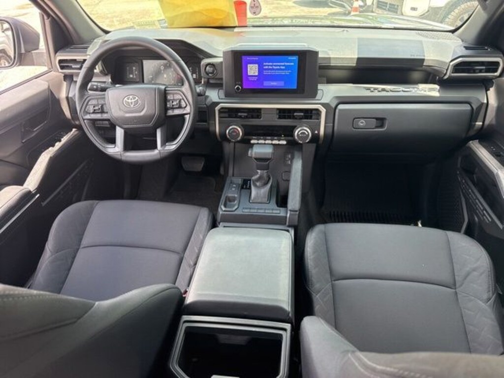 Used 2025 Toyota Tacoma SR Truck Double Cab