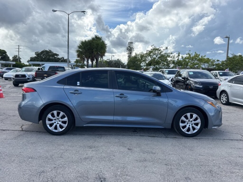 Used 2024 Toyota Corolla LE Sedan