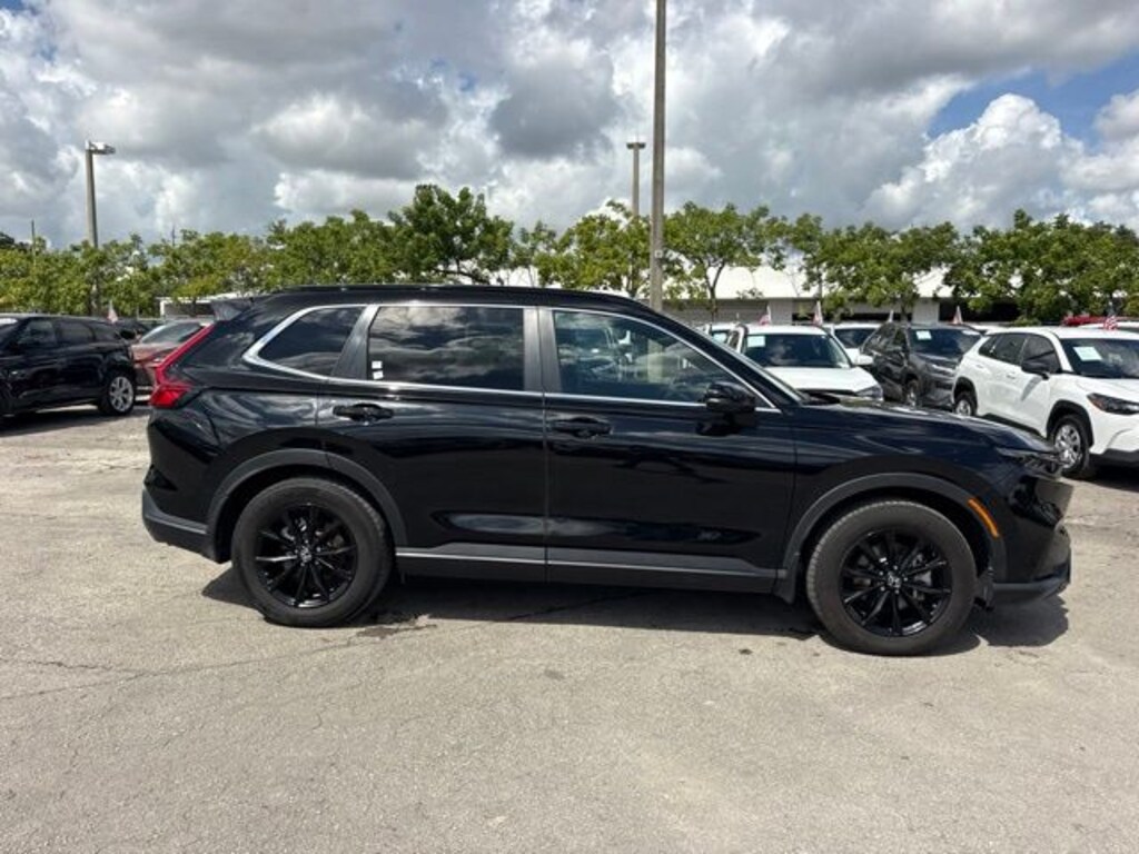 Used 2025 Honda CR-V Hybrid Sport-L SUV