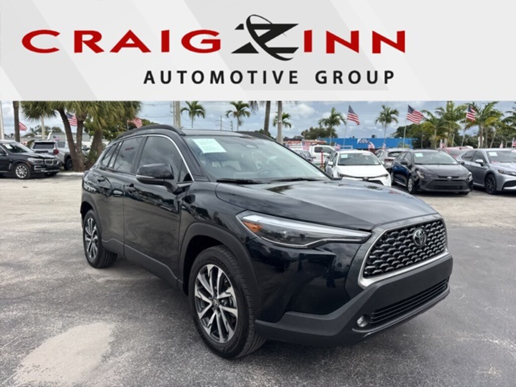 Used 2025 Toyota Corolla Cross XLE SUV