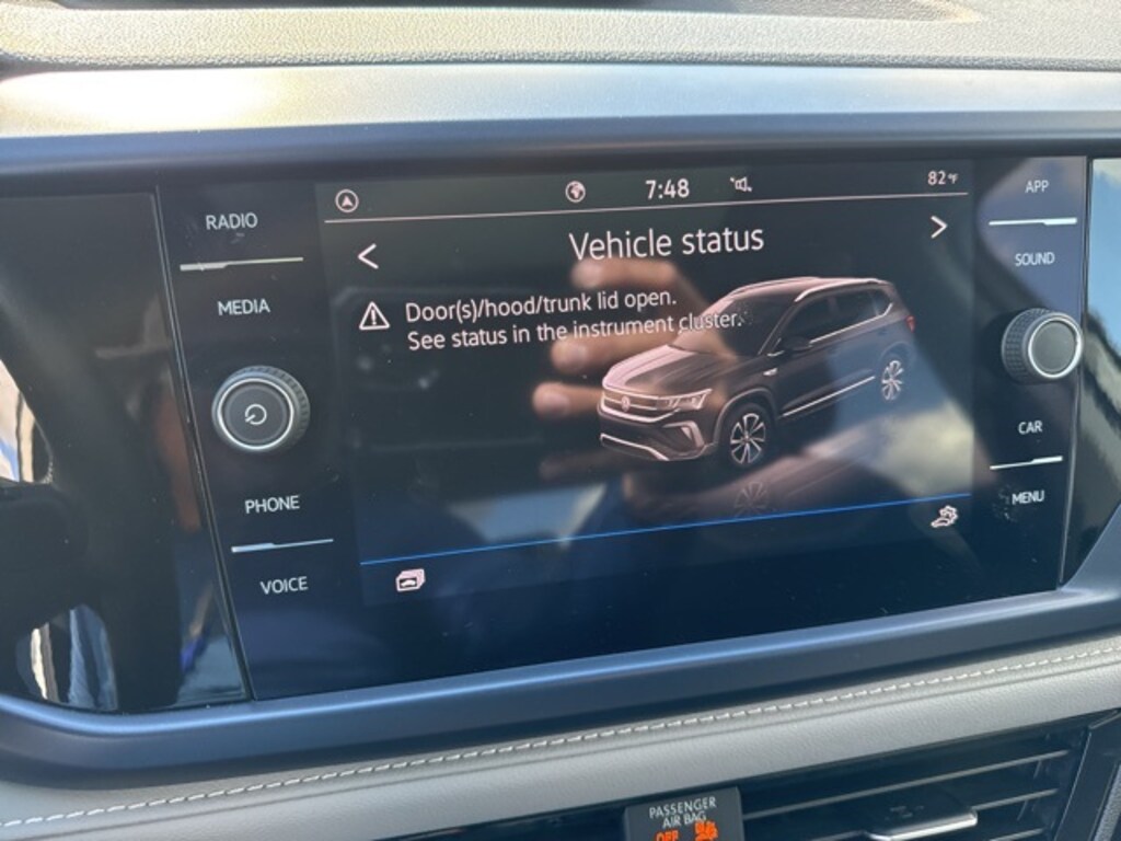 Used 2024 Volkswagen Taos 1.5T SE SUV