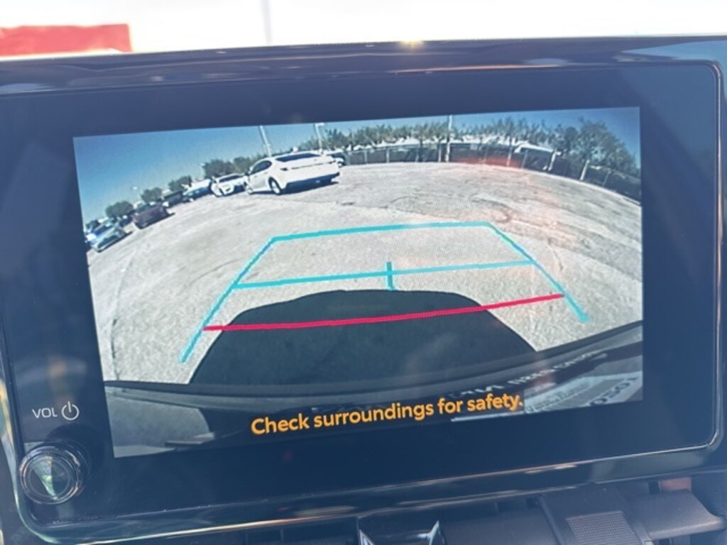 Used 2024 Toyota Corolla Cross LE SUV