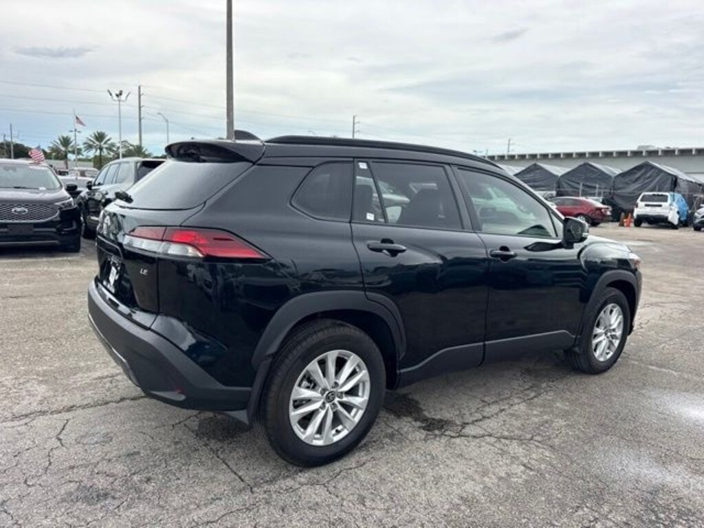 Used 2026 Toyota Corolla Cross LE SUV