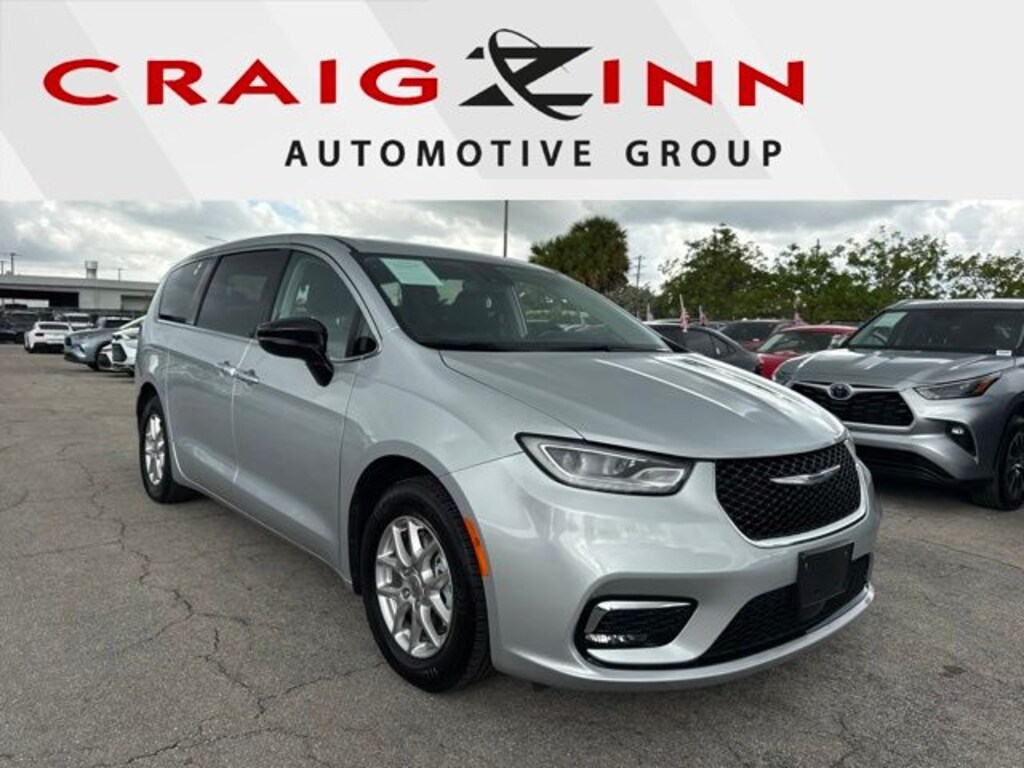 Used 2024 Chrysler
