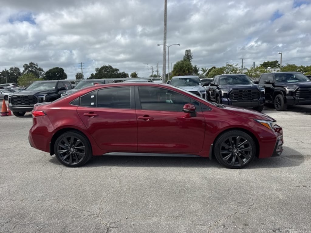 Used 2024 Toyota Corolla SE Sedan