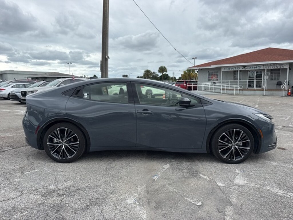 Used 2025 Toyota Prius LE Hatchback