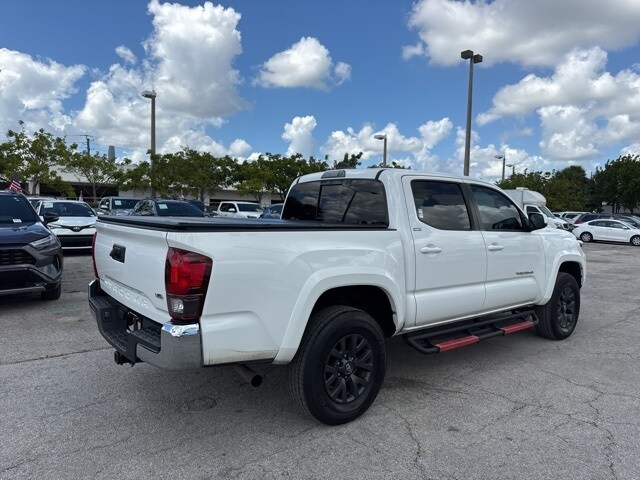 2023 Toyota Tacoma SR5 V6 photo 3