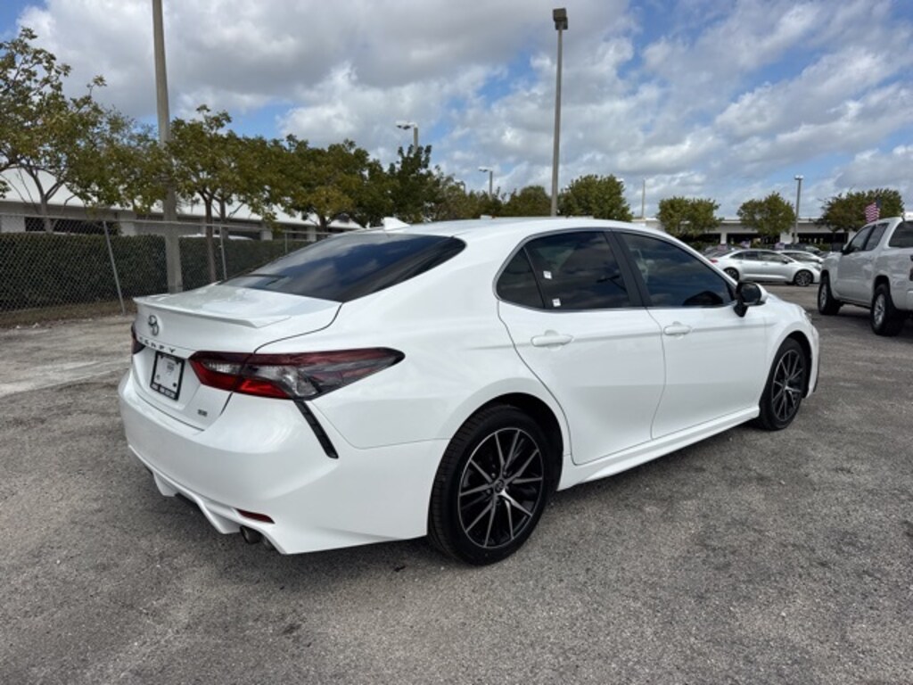 Used 2024 Toyota Camry SE Sedan