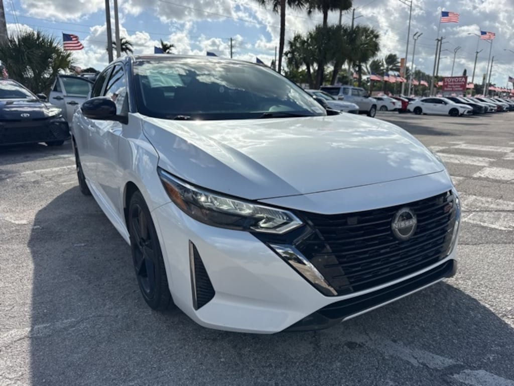 Used 2024 Nissan Sentra SR Sedan