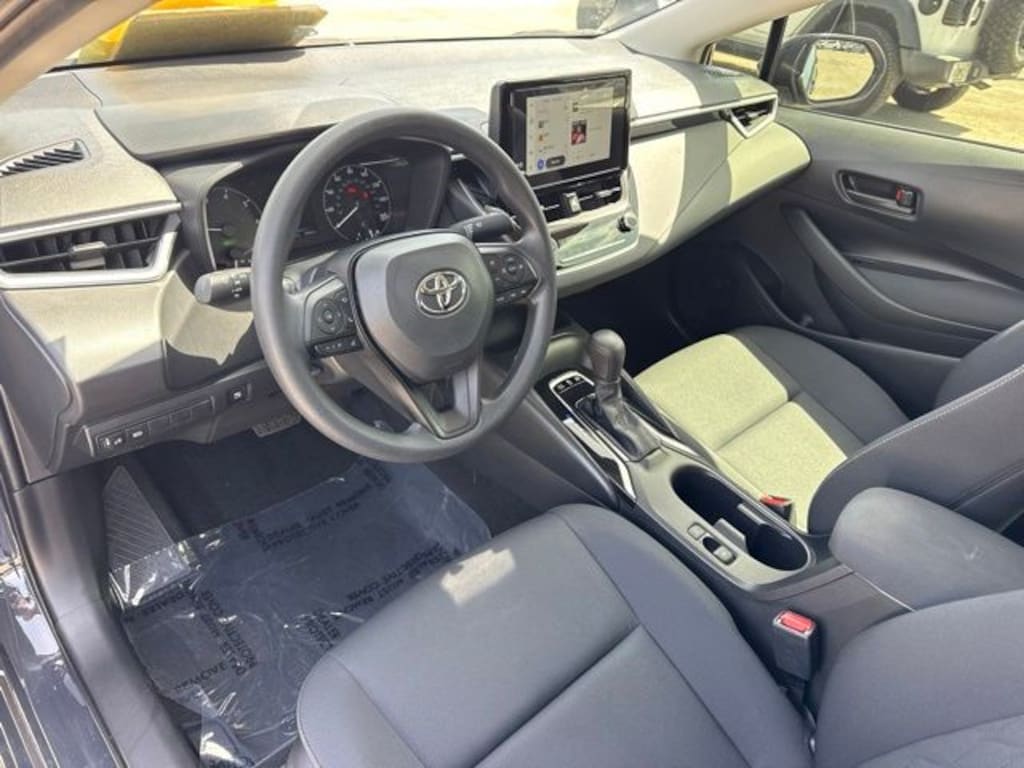 Used 2025 Toyota Corolla Hybrid LE Sedan