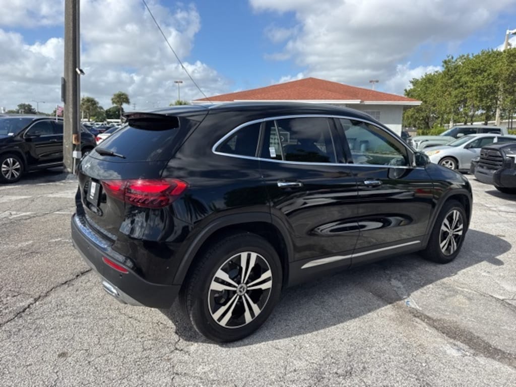 Used 2025 Mercedes-Benz GLA 250  SUV