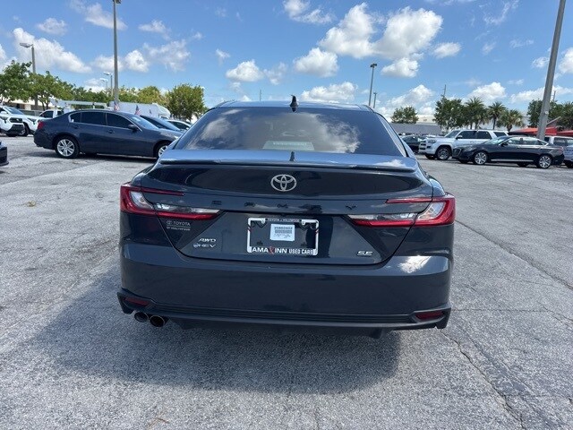 2025 Toyota Camry LE photo 4