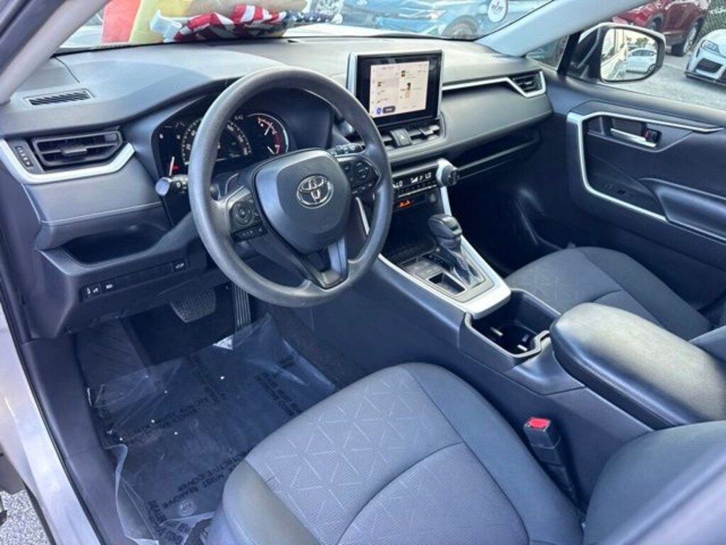 Used 2024 Toyota RAV4 XLE SUV
