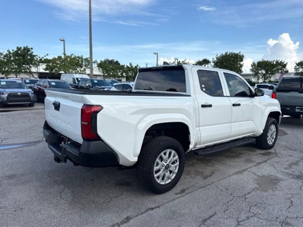 Used 2025 Toyota Tacoma SR Truck Double Cab