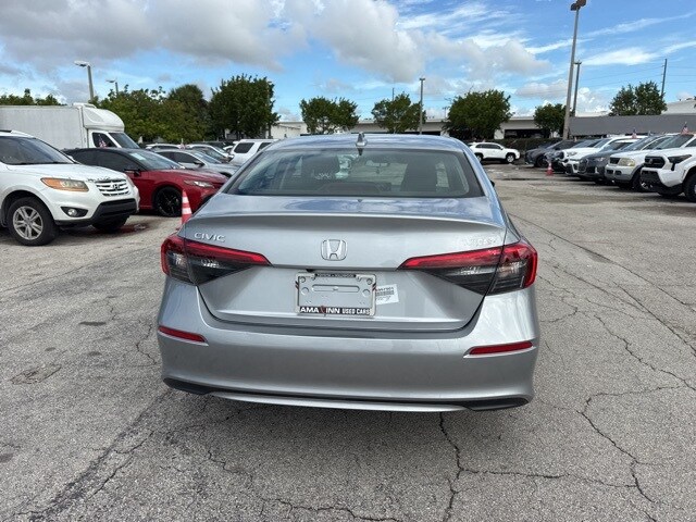 2024 Honda Civic LX photo 4