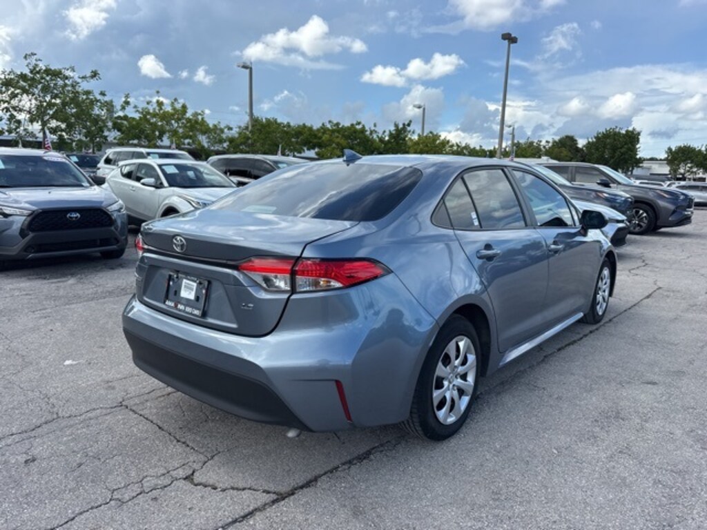 Used 2024 Toyota Corolla LE Sedan