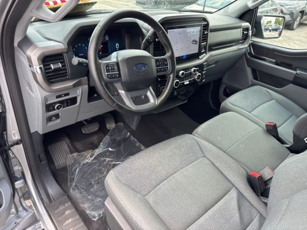 Used 2025 Ford F-150 XLT Truck SuperCrew Cab