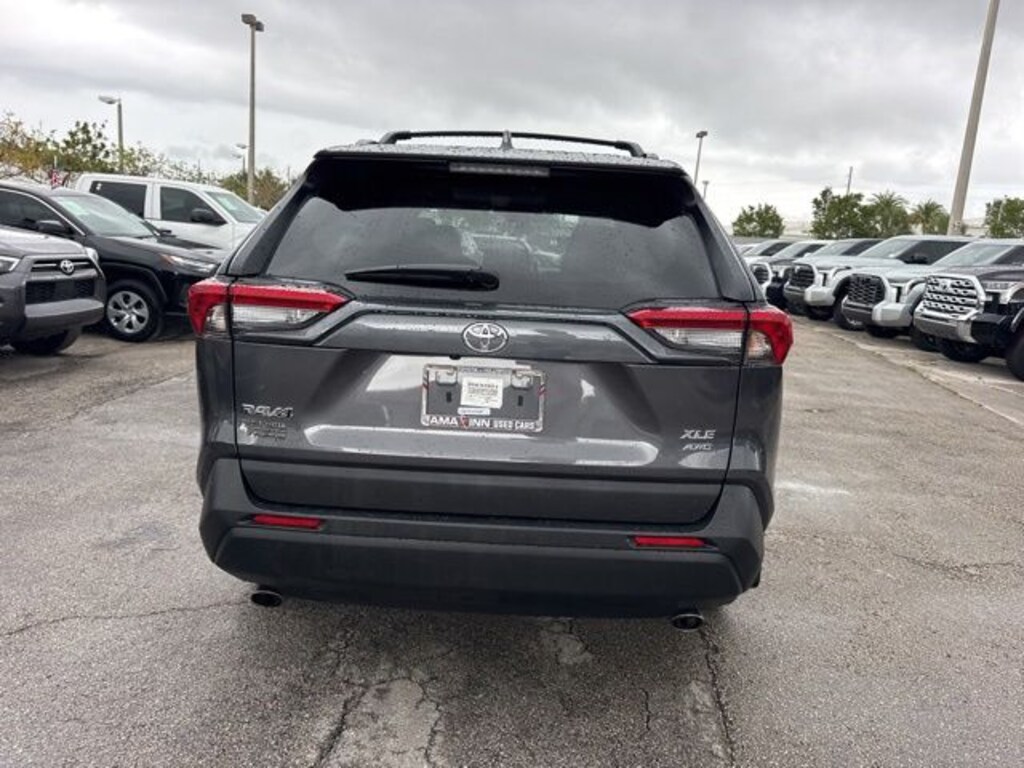 Used 2025 Toyota RAV4 XLE SUV