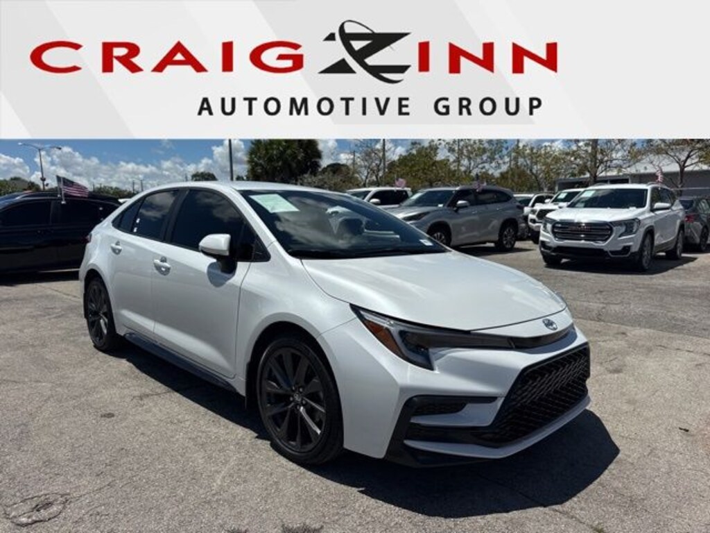Used 2025 Toyota Corolla SE Sedan