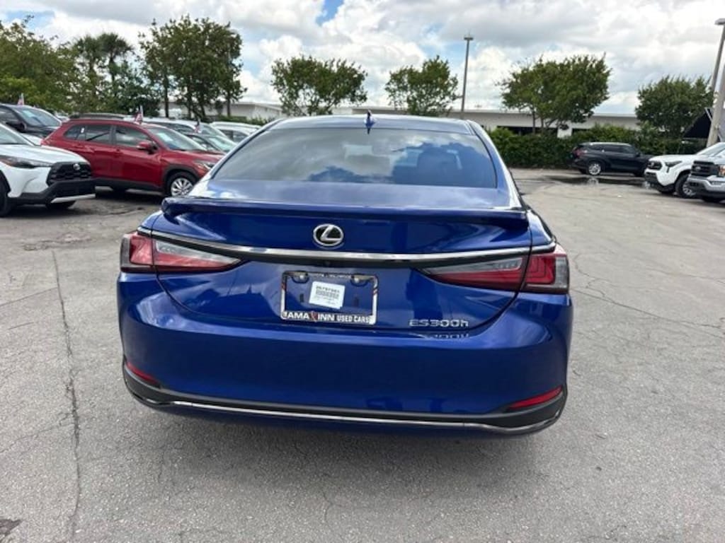 Used 2024 Lexus ES 300h F SPORT Handling Sedan
