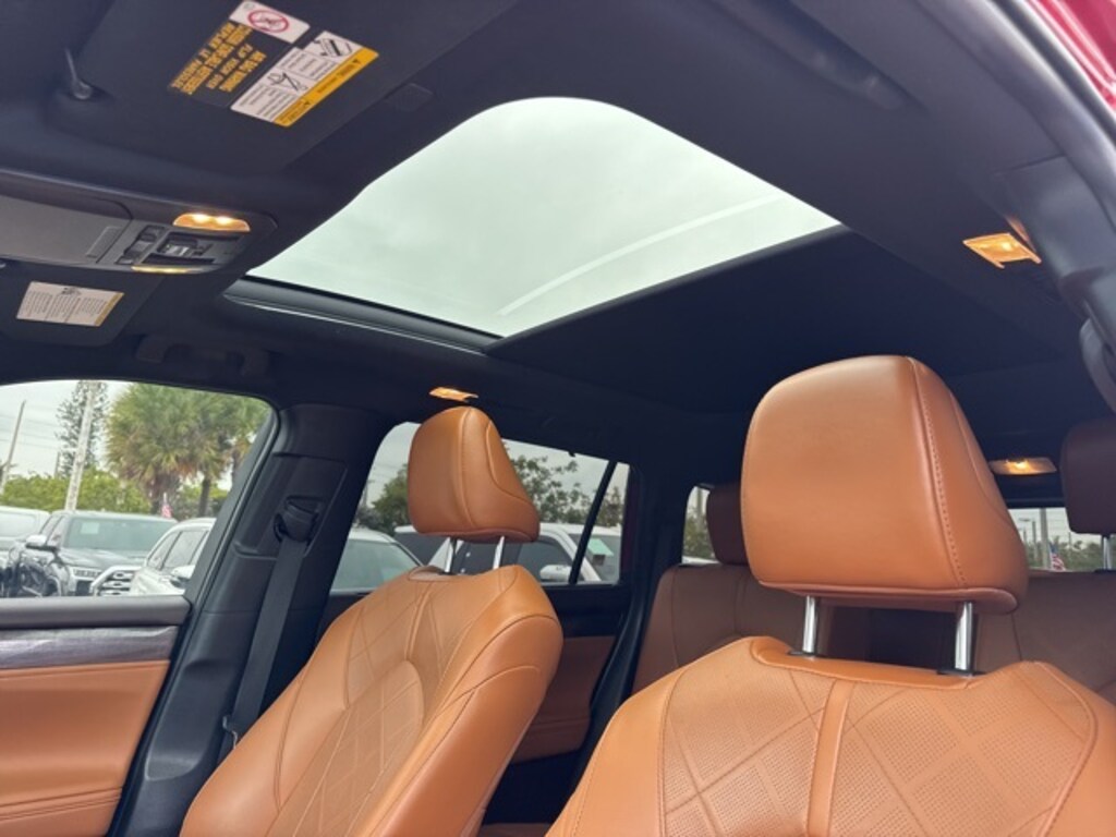 Used 2022 Toyota Highlander Platinum SUV