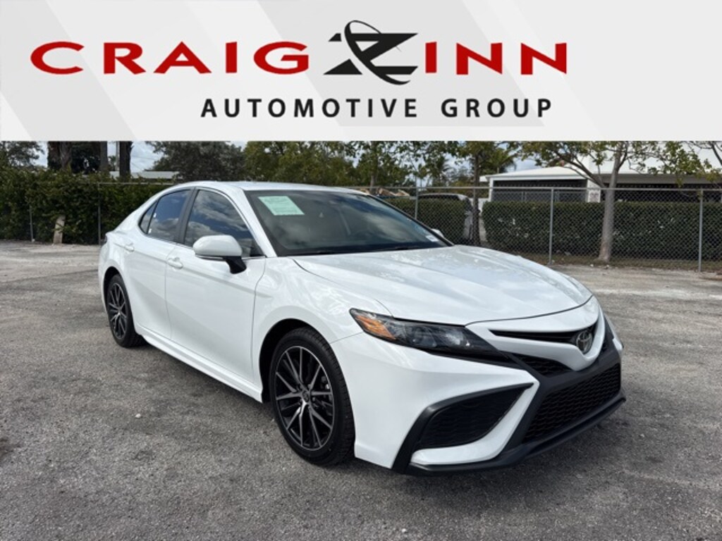 Used 2024 Toyota Camry SE Sedan