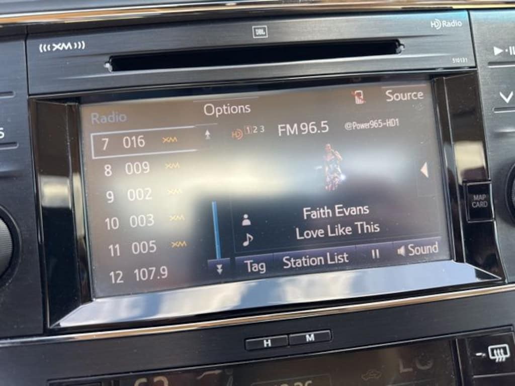 Used 2017 Toyota Avalon Hybrid Limited Sedan