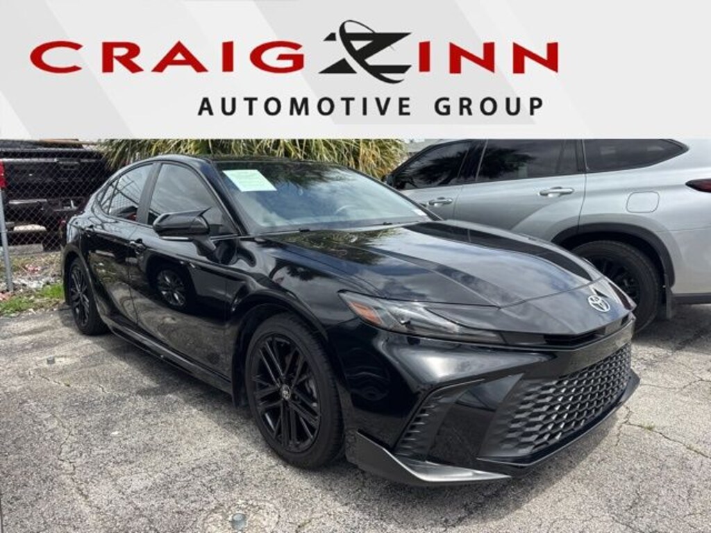 Used 2025 Toyota Camry SE Sedan