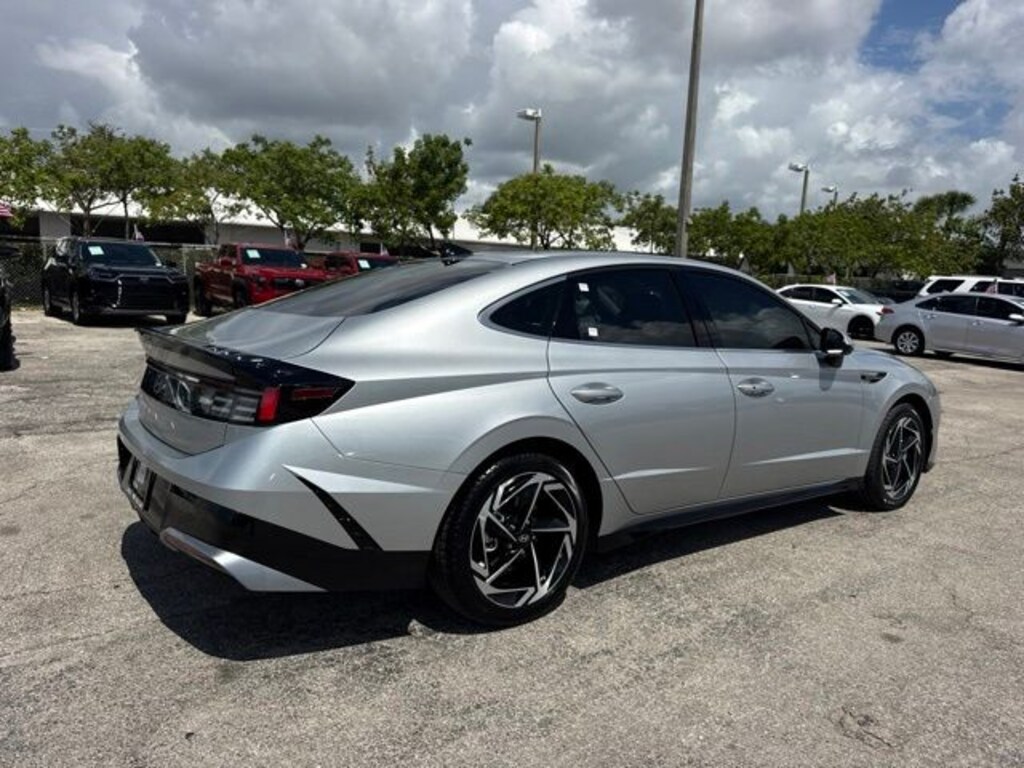 Used 2026 Hyundai Sonata SEL Sport Sedan