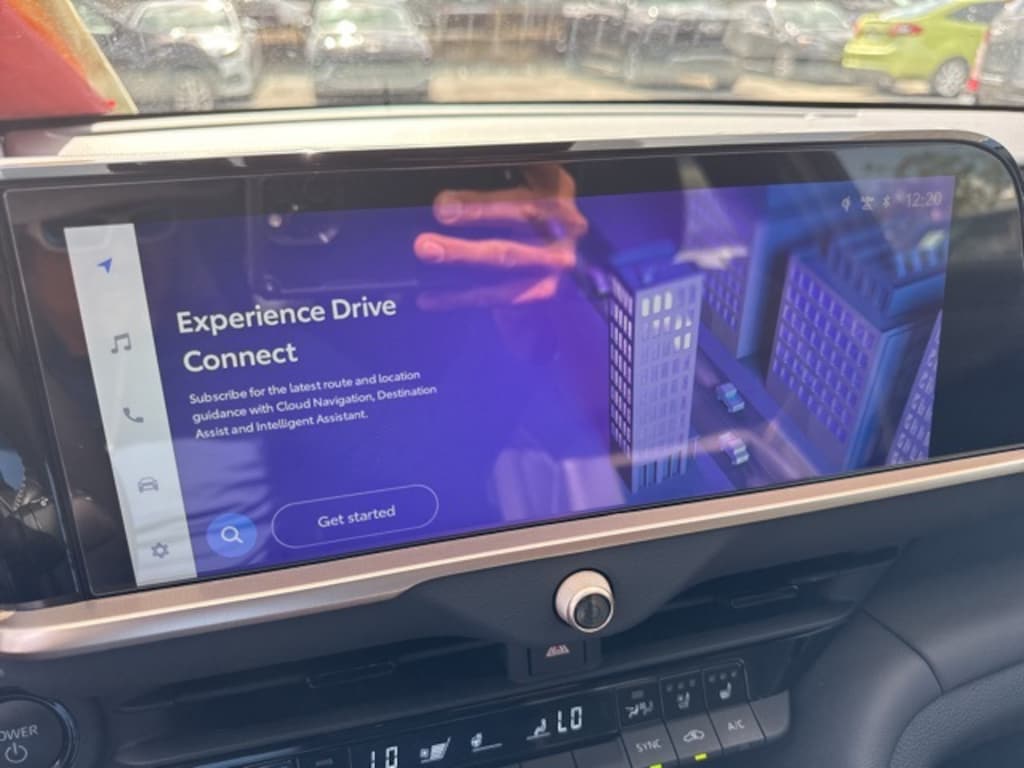 Used 2025 Toyota Crown Signia XLE SUV