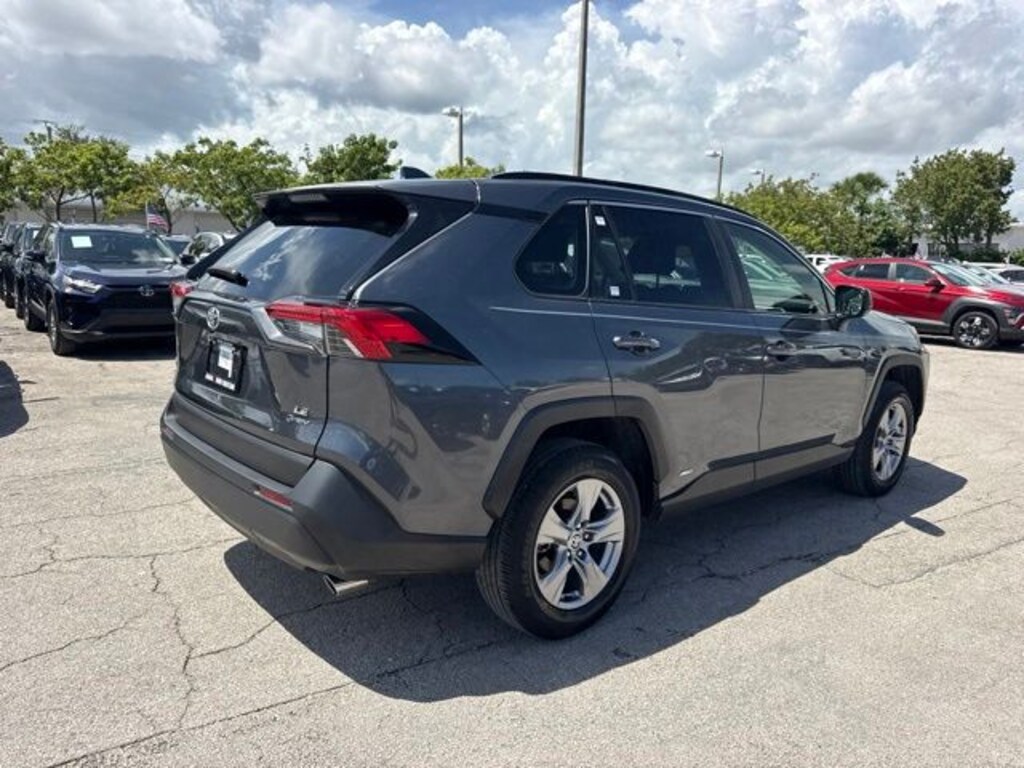 Used 2025 Toyota RAV4 Hybrid LE SUV