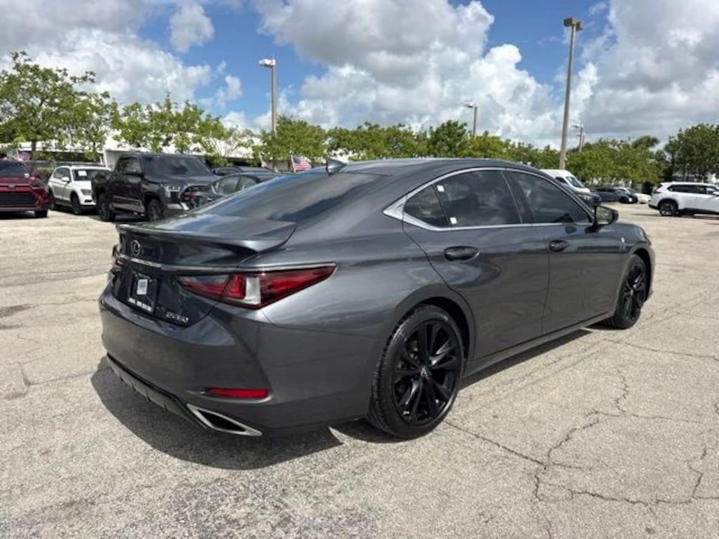 Used 2022 Lexus ES 350 F SPORT Sedan