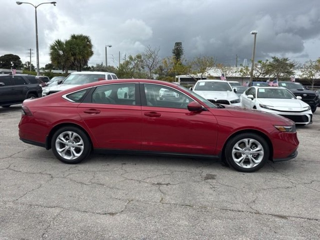 Used 2025 Honda Accord LX Sedan