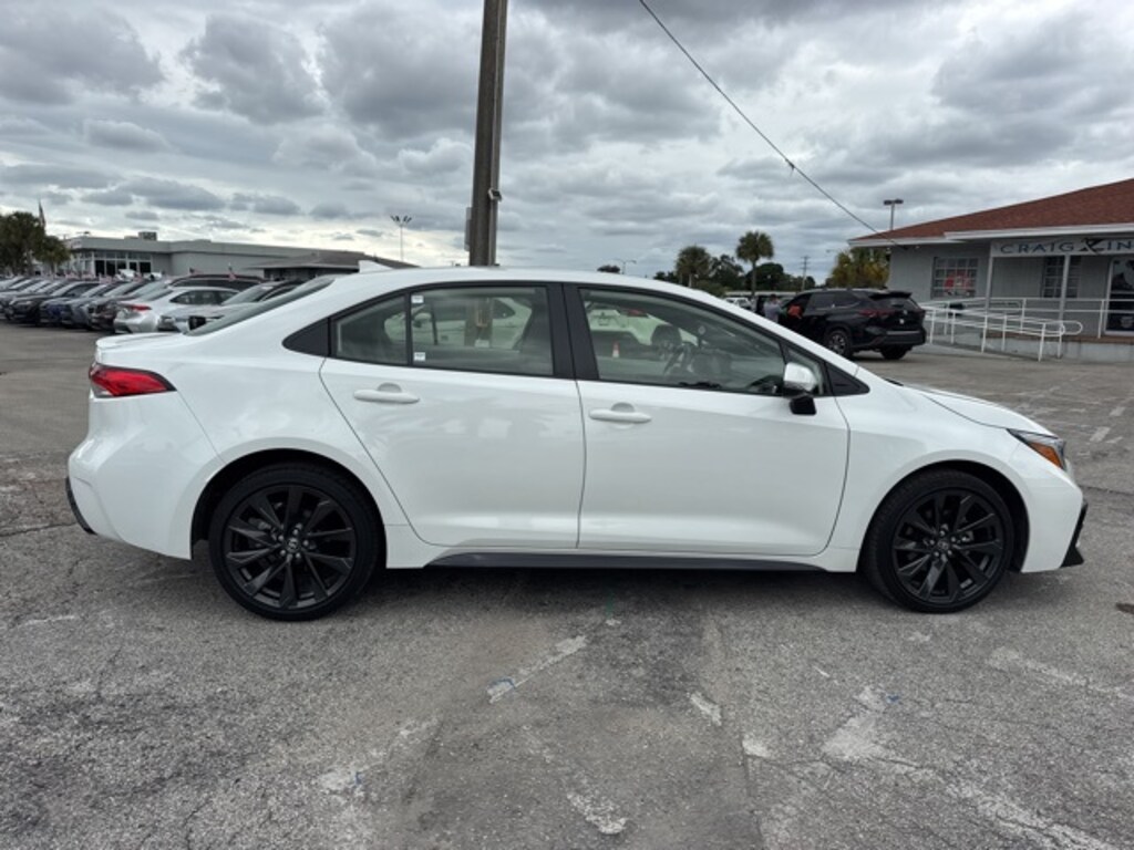 Used 2025 Toyota Corolla Hybrid LE Sedan