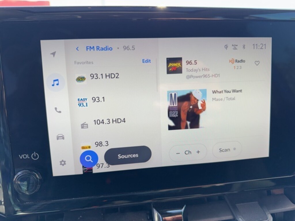 Used 2024 Toyota Corolla Cross LE SUV