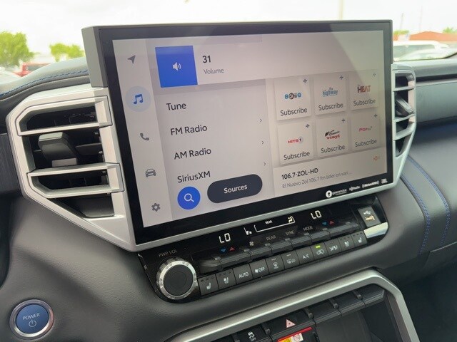 2023 Toyota Sequoia Platinum photo 3