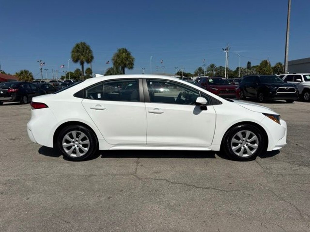 Used 2024 Toyota Corolla LE Sedan