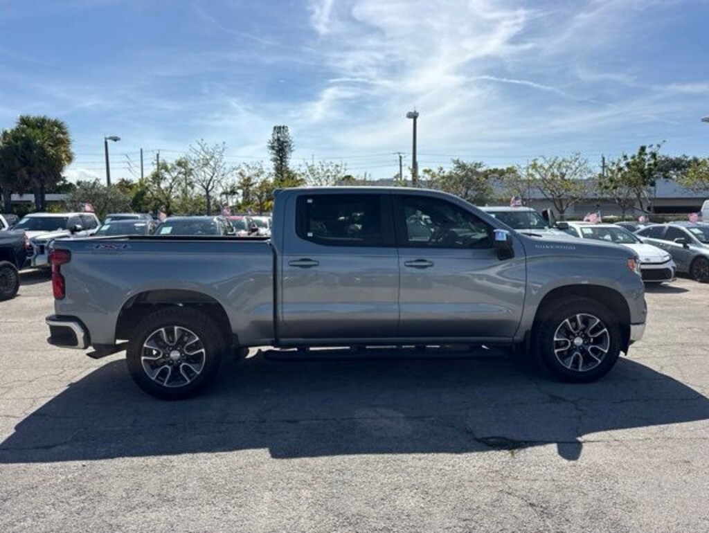 Used 2023 Chevrolet Silverado 1500 LT Truck Crew Cab