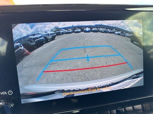 2023 Toyota Corolla LE photo 4