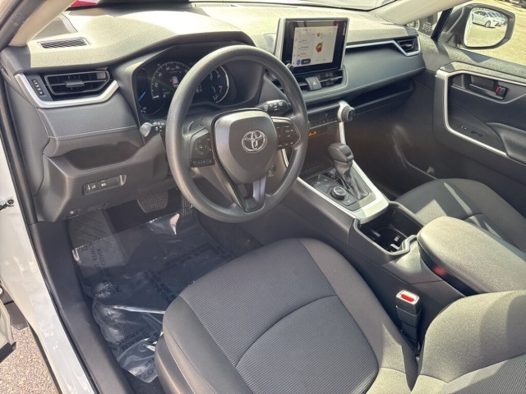 Used 2025 Toyota RAV4 Hybrid LE SUV