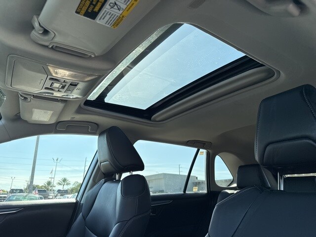 2024 Toyota RAV4 XLE Premium photo 3