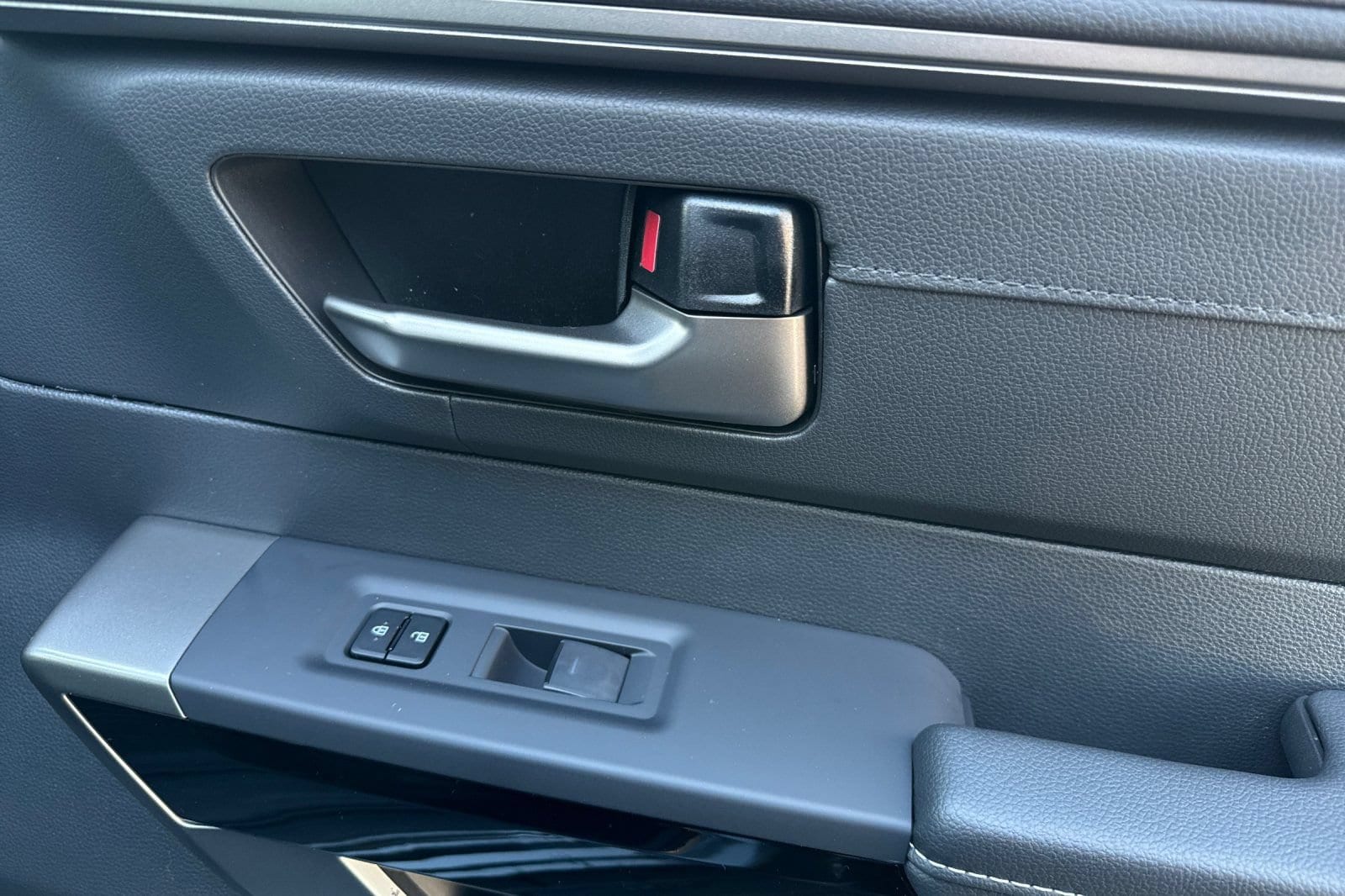 2026 Toyota Tundra Limited - Photo 19