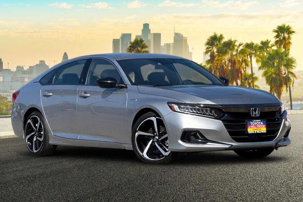 2022 Honda Accord Hybrid Sport photo 2