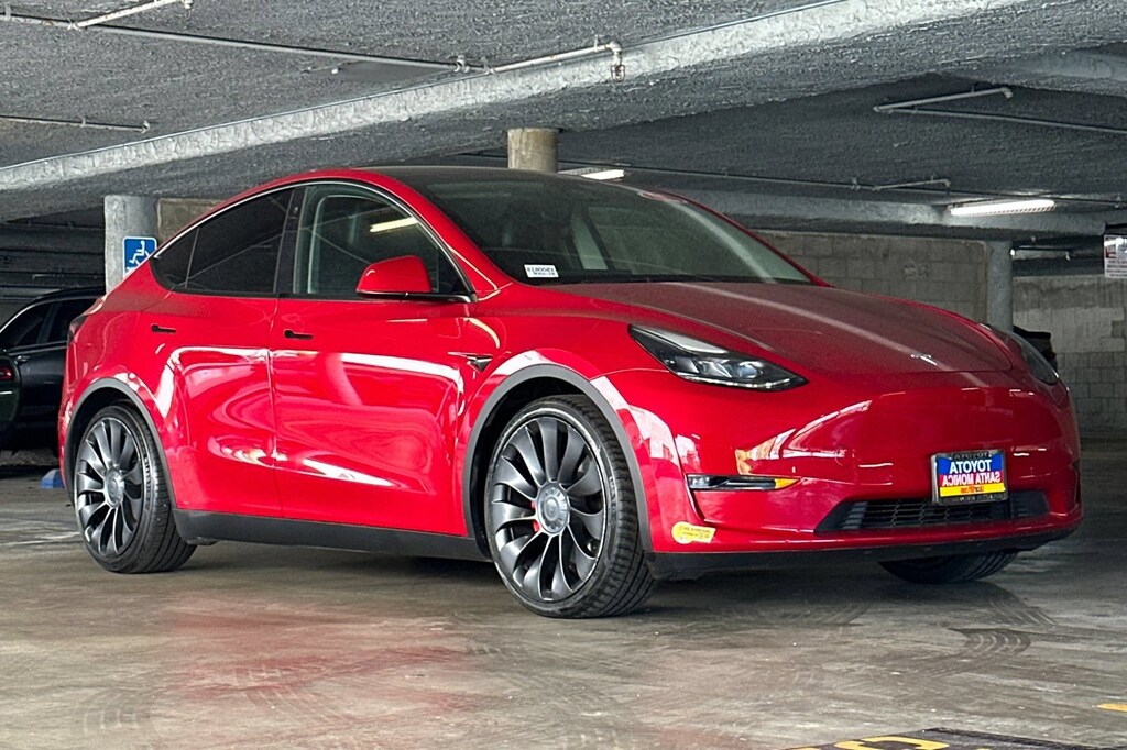 Used 2022 Tesla Model Y Performance SUV