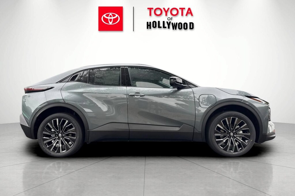 New 2026 Toyota C-HR XSE XSE AWD