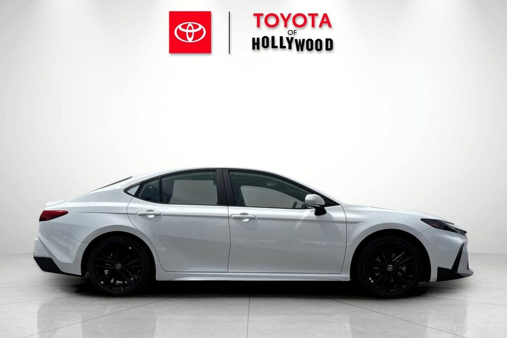 New 2026 Toyota Camry SE SE