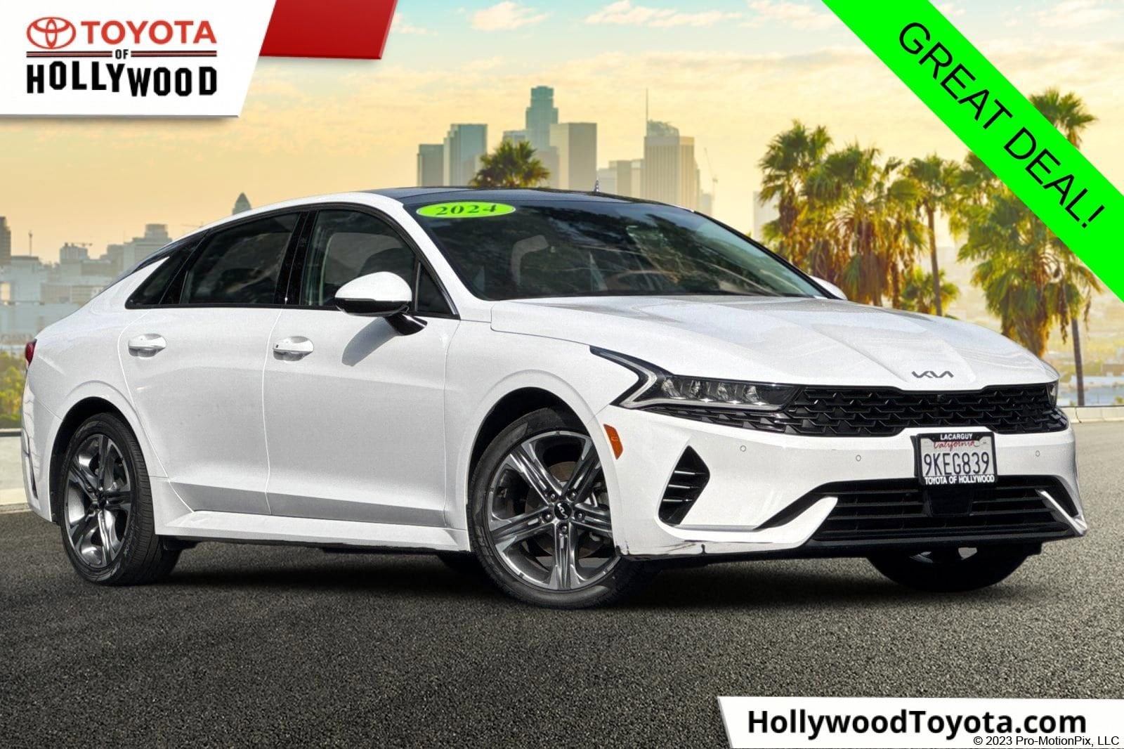 2024 Kia Optima EX FWD's photo